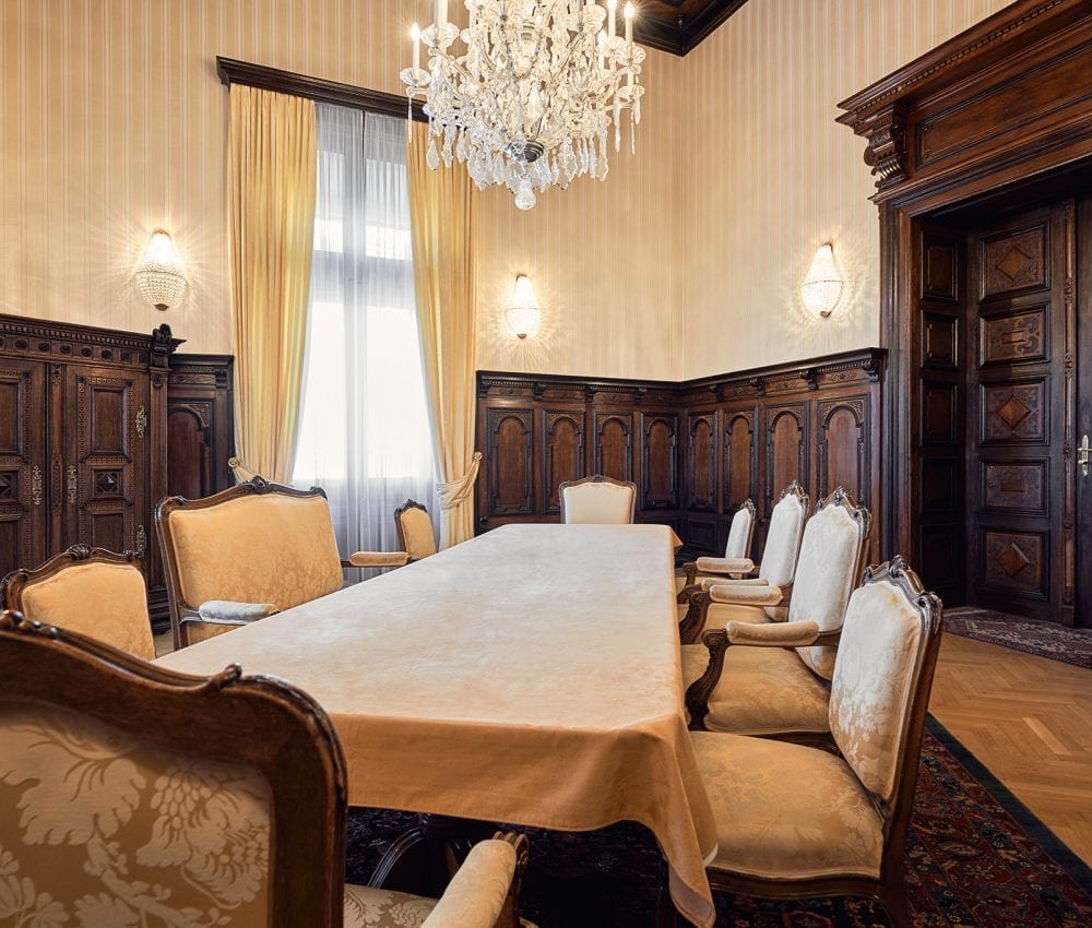 Besprechungszimmer im Justizpalast